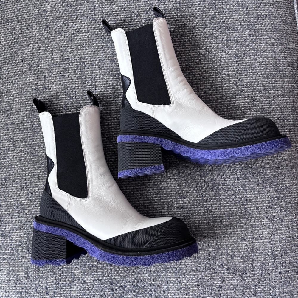 OFF-WHITE Italian Chelsea Leather Boot Purple Chunky Sponge Sole Sz 39 (8.5)